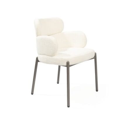  armchair resized 01 600x432 1jpg